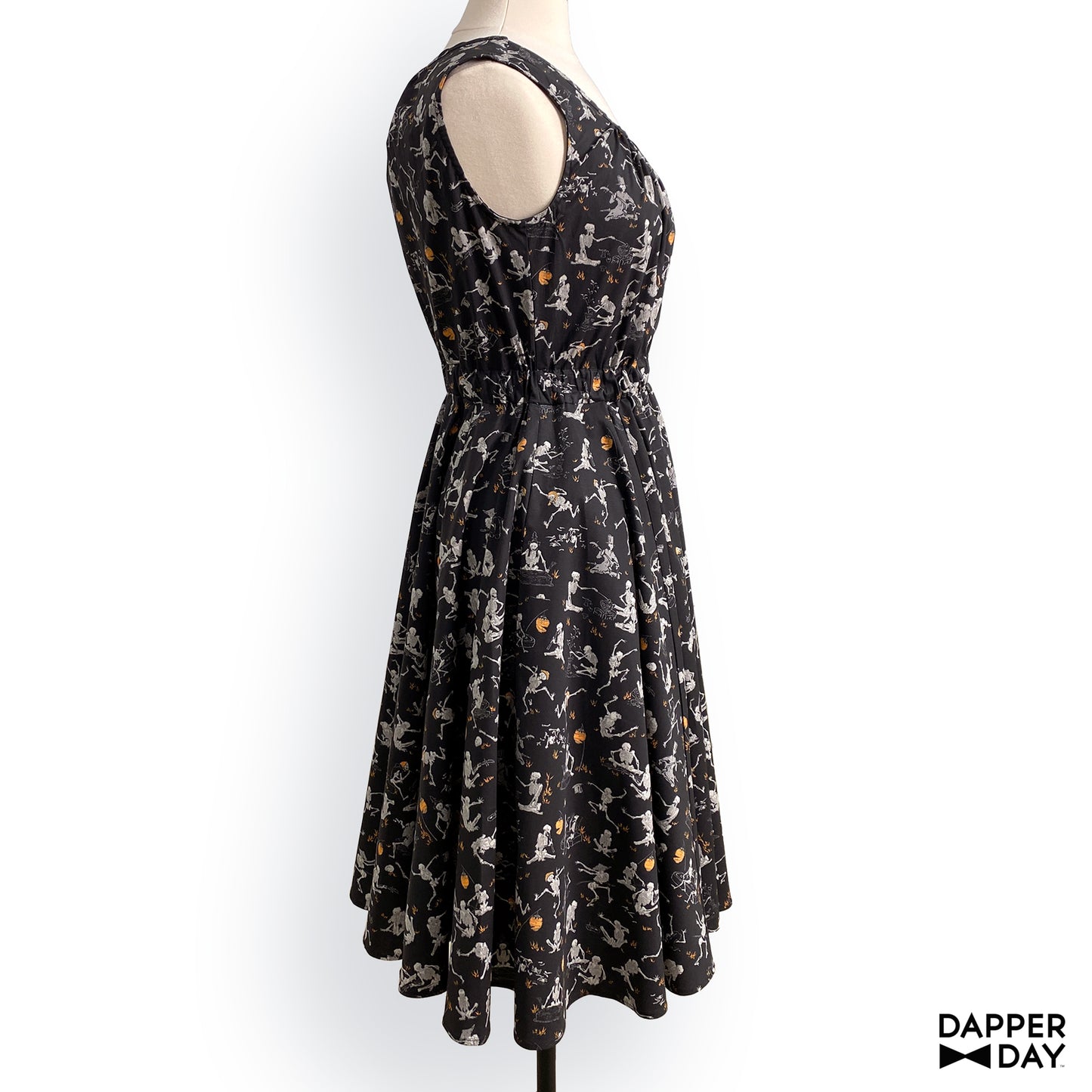 'Kyōsai Skeletons' Cotton Popover Dress (Black) - Final Sale